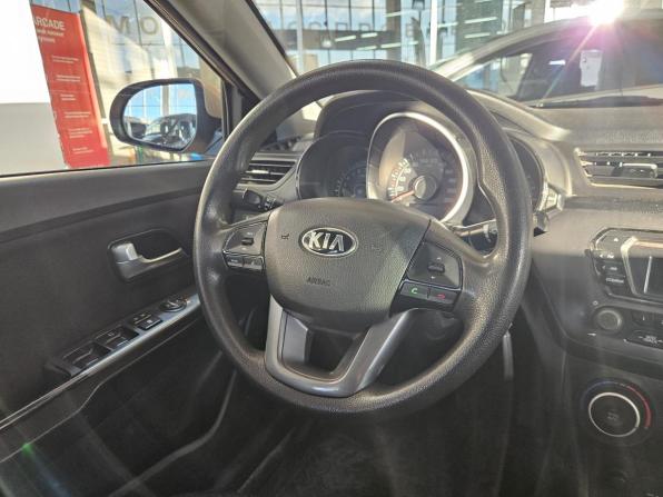 Kia Rio III с пробегом 2013 года, цена 665 000 рублей, 171065 км, седан, Автокод Объявления