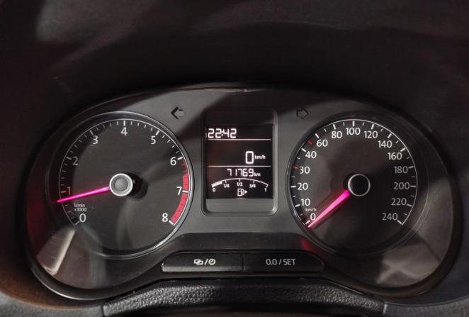 Volkswagen Polo V Рестайлинг с пробегом 2018 года, цена 1 320 000 рублей, 71769 км, седан, Автокод Объявления
