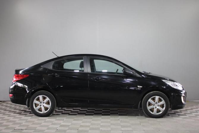 Hyundai Solaris I с пробегом 2014 года, цена 849 000 рублей, 96376 км, седан, Автокод Объявления