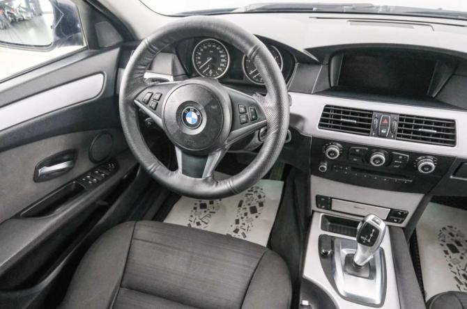 BMW 5 серии V (E60/E61) Рестайлинг с пробегом 2009 года, цена 1 099 000 рублей, 323000 км, седан, Автокод Объявления