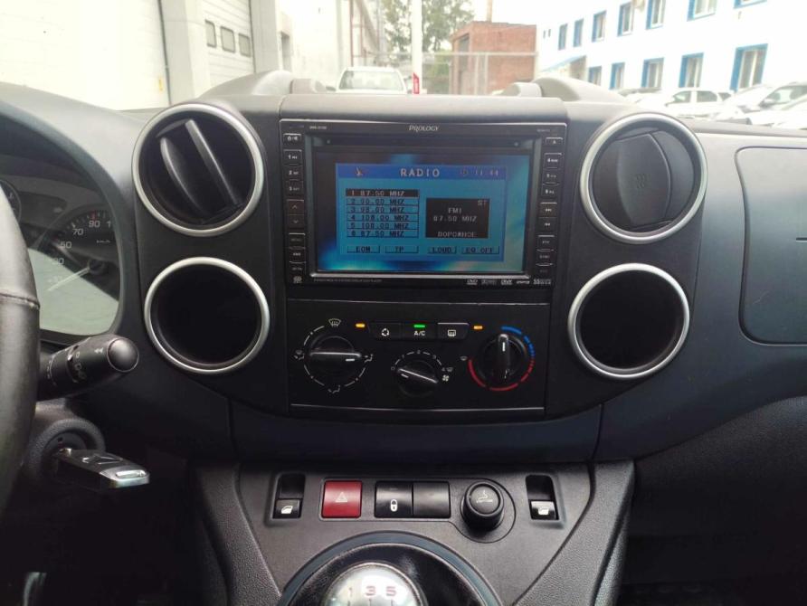 Peugeot Partner II Санкт-Петербург  - изображение 19