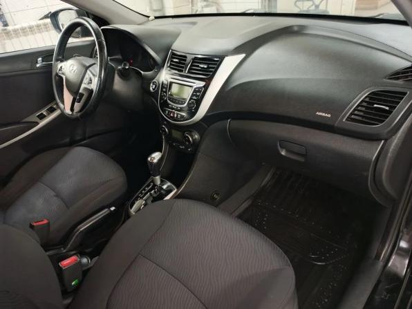 Hyundai Solaris I с пробегом 2012 года, цена 820 000 рублей, 115264 км, седан, Автокод Объявления