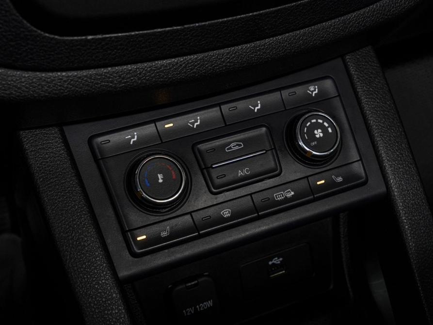 FAW Besturn X40 I Тюмень  - изображение 23