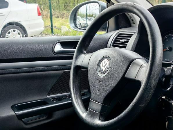 Volkswagen Jetta V с пробегом 2009 года, цена 309 000 рублей, 265000 км, седан, Автокод Объявления