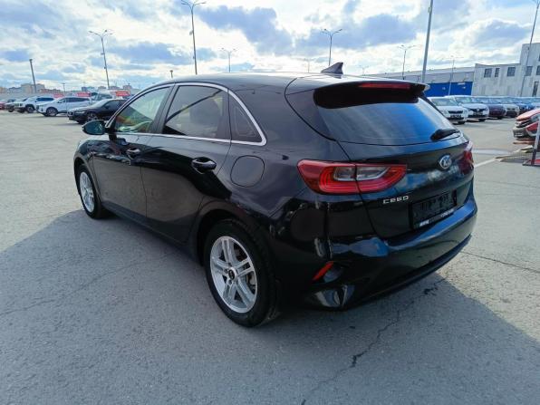 Kia Ceed III с пробегом 2019 года, цена 1 689 995 рублей, 130814 км, хэтчбек, Автокод Объявления