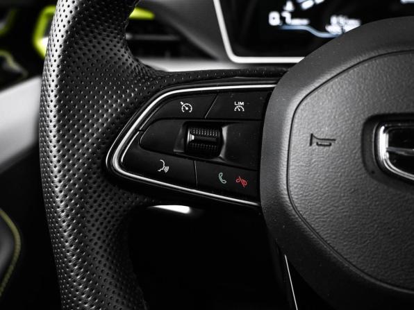 Geely Coolray I Рестайлинг с пробегом 2023 года, цена 2 099 000 рублей, 49579 км, внедорожник, Автокод Объявления