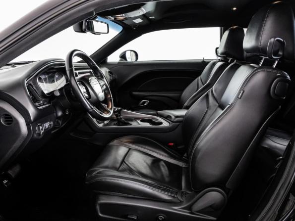 Dodge Challenger III Рестайлинг 2 с пробегом 2020 года, цена 3 685 000 рублей, 45176 км, купе, Автокод Объявления