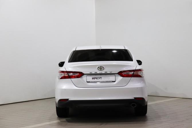 Toyota Camry VIII (XV70) с пробегом 2019 года, цена 2 540 000 рублей, 133675 км, седан, Автокод Объявления