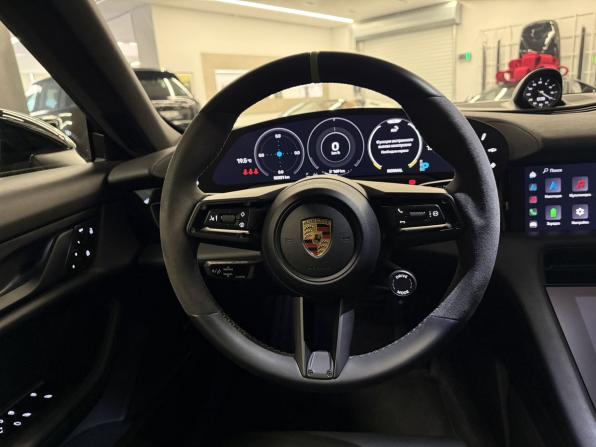 Porsche Taycan I с пробегом 2021 года, цена 8 995 000 рублей, 32321 км, универсал, Автокод Объявления