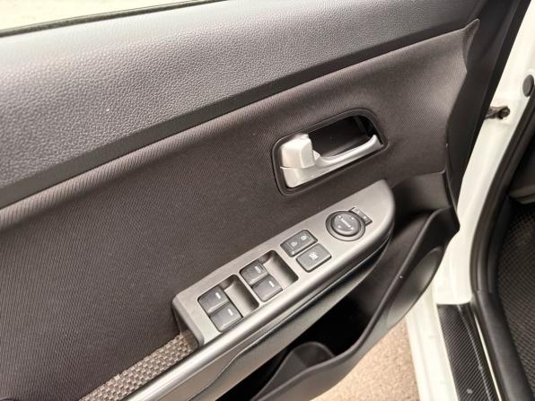 Kia Rio III Рестайлинг с пробегом 2016 года, цена 1 099 000 рублей, 107665 км, седан, Автокод Объявления