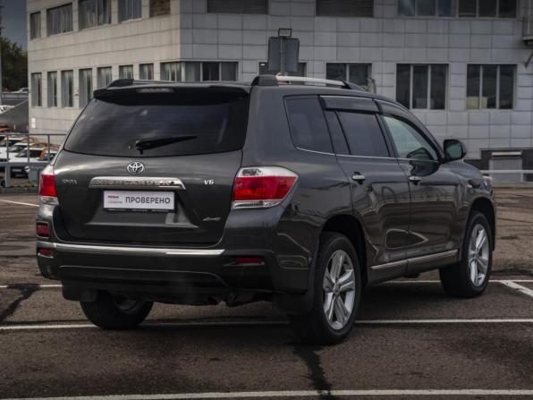 Toyota Highlander II (XU40) Рестайлинг с пробегом 2011 года, цена 1 999 000 рублей, 196079 км, внедорожник, Автокод Объявления