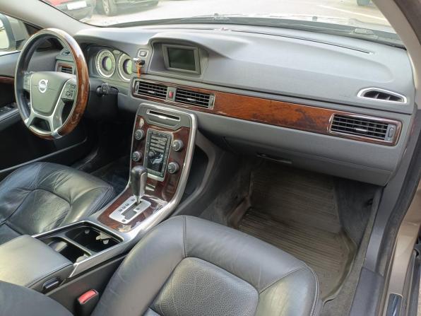Volvo XC70 II с пробегом 2012 года, цена 1 349 000 рублей, 342102 км, универсал, Автокод Объявления