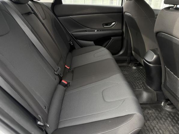 Hyundai Elantra VII (CN7) с пробегом 2022 года, цена 1 780 000 рублей, 54933 км, седан, Автокод Объявления