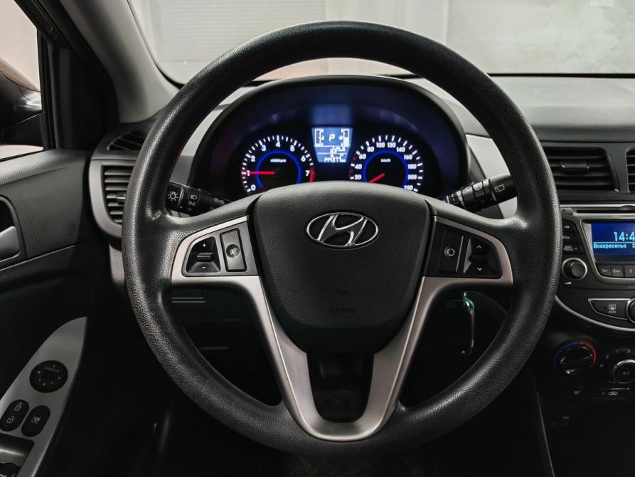 Hyundai Solaris I Рестайлинг Москва  - изображение 12