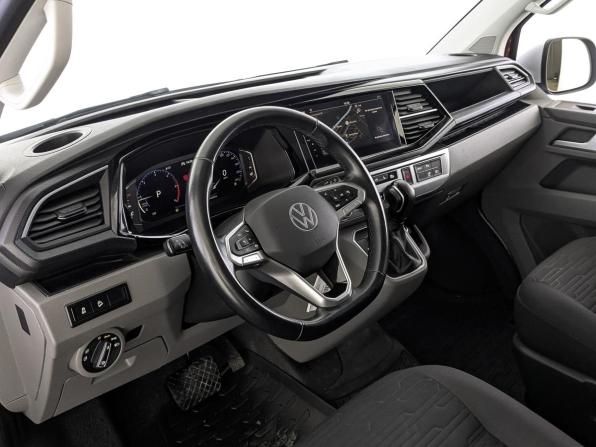 Volkswagen Caravelle T6 Рестайлинг с пробегом 2022 года, цена 4 420 000 рублей, 156281 км, минивэн, Автокод Объявления