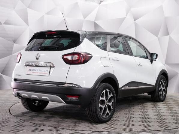 Renault Kaptur I с пробегом 2017 года, цена 1 272 000 рублей, 159871 км, внедорожник, Автокод Объявления