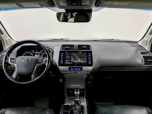 Toyota Land Cruiser Prado 150 Series Рестайлинг 2 с пробегом 2022 года, цена 7 300 000 рублей, 68165 км, внедорожник, Автокод Объявления