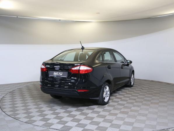 Ford Fiesta Mk6 Рестайлинг с пробегом 2017 года, цена 945 000 рублей, 94983 км, седан, Автокод Объявления