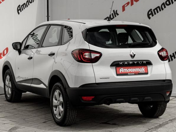 Renault Kaptur I с пробегом 2017 года, цена 1 450 000 рублей, 28368 км, внедорожник, Автокод Объявления