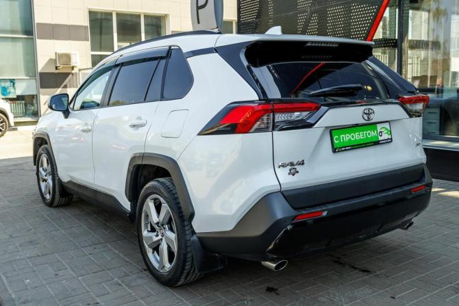Toyota RAV4 V (XA50) с пробегом 2021 года, цена 2 933 000 рублей, 79000 км, внедорожник, Автокод Объявления