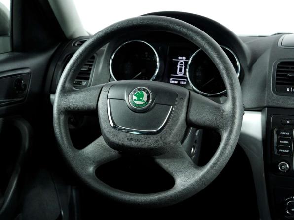 Skoda Yeti I с пробегом 2012 года, цена 978 000 рублей, 58598 км, внедорожник, Автокод Объявления