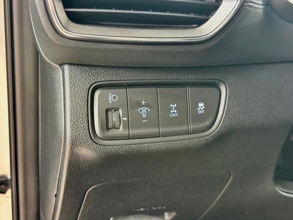 Hyundai Santa Fe IV с пробегом 2020 года, цена 2 899 000 рублей, 124858 км, внедорожник, Автокод Объявления