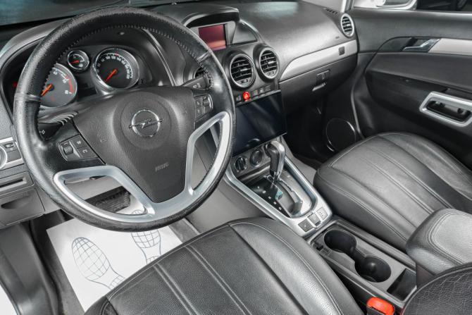 Opel Antara I Рестайлинг с пробегом 2013 года, цена 1 319 000 рублей, 178000 км, внедорожник, Автокод Объявления