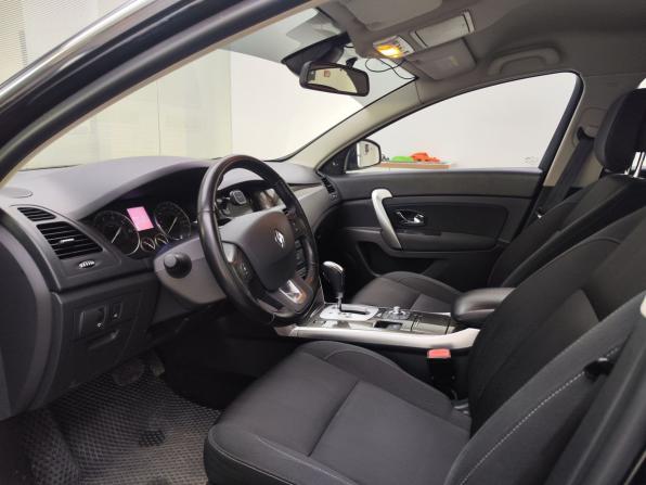 Renault Latitude I Рестайлинг с пробегом 2013 года, цена 1 365 000 рублей, 104051 км, седан, Автокод Объявления