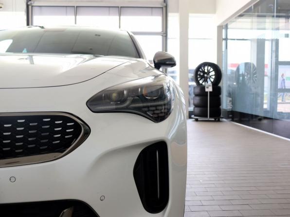 Kia Stinger I с пробегом 2018 года, цена 2 490 000 рублей, 109541 км, лифтбек, Автокод Объявления