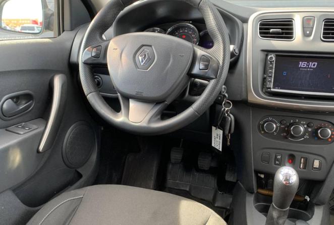 Renault Sandero II с пробегом 2016 года, цена 720 000 рублей, 118998 км, хэтчбек, Автокод Объявления