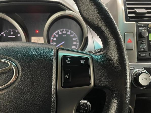 Toyota Land Cruiser Prado 150 Series с пробегом 2011 года, цена 2 470 000 рублей, 235957 км, внедорожник, Автокод Объявления