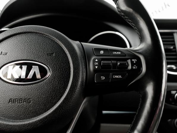 Kia Carnival III с пробегом 2018 года, цена 2 670 000 рублей, 124653 км, минивэн, Автокод Объявления