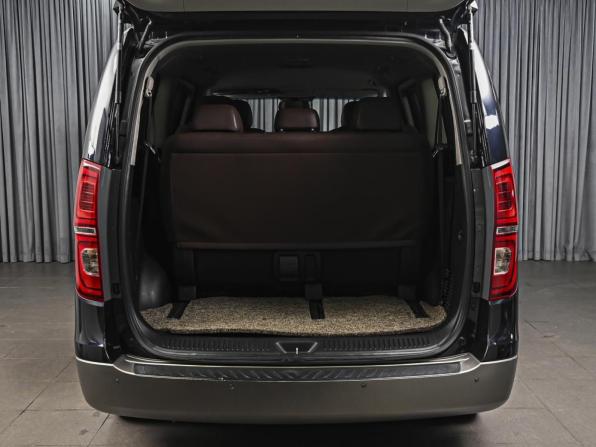 Hyundai Grand Starex I Рестайлинг 2 с пробегом 2020 года, цена 3 890 000 рублей, 72358 км, минивэн, Автокод Объявления