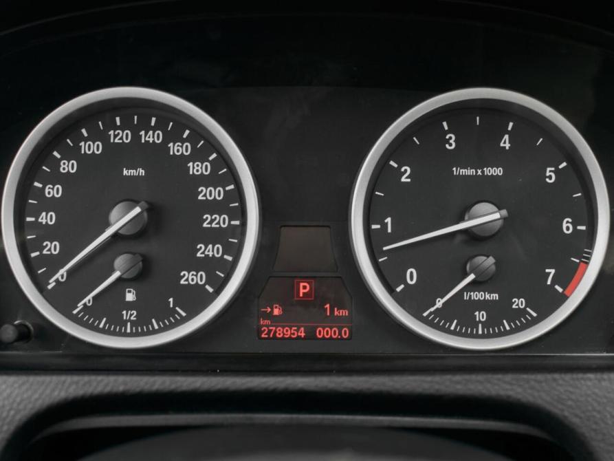 BMW X5 II (E70) Екатеринбург  - изображение 15