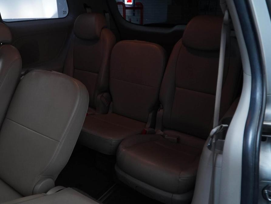 Kia Carnival III Москва  - изображение 11