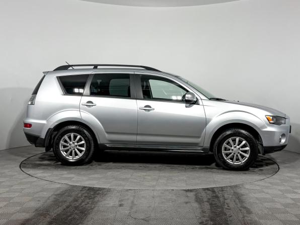 Mitsubishi Outlander II Рестайлинг с пробегом 2011 года, цена 1 399 000 рублей, 88887 км, внедорожник, Автокод Объявления