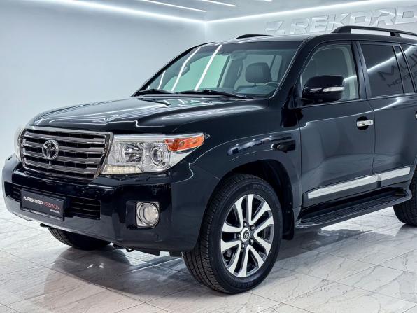 Toyota Land Cruiser 200 Series Рестайлинг 1 с пробегом 2012 года, цена 4 510 000 рублей, 168495 км, внедорожник, Автокод Объявления