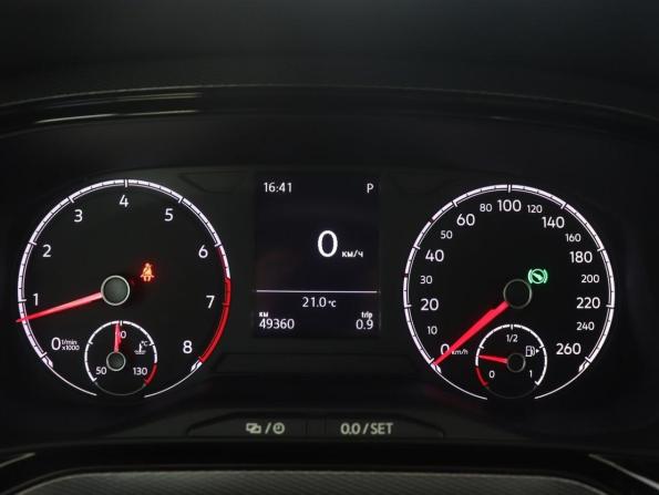Volkswagen Polo VI с пробегом 2020 года, цена 1 657 000 рублей, 50000 км, лифтбек, Автокод Объявления