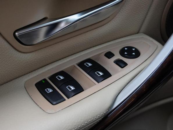 BMW 3 серии VI (F3x) с пробегом 2012 года, цена 1 600 000 рублей, 256247 км, седан, Автокод Объявления