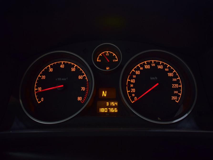 Opel Zafira B Рестайлинг Кемерово  - изображение 3