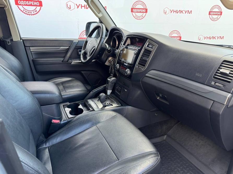 Mitsubishi Pajero IV Рестайлинг 2 Екатеринбург  - изображение 34