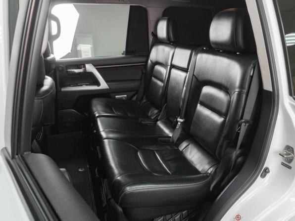 Toyota Land Cruiser 200 Series Рестайлинг 1 с пробегом 2013 года, цена 3 719 000 рублей, 336496 км, внедорожник, Автокод Объявления