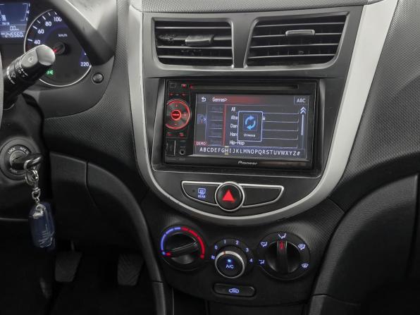 Hyundai Solaris I с пробегом 2012 года, цена 499 000 рублей, 245560 км, седан, Автокод Объявления