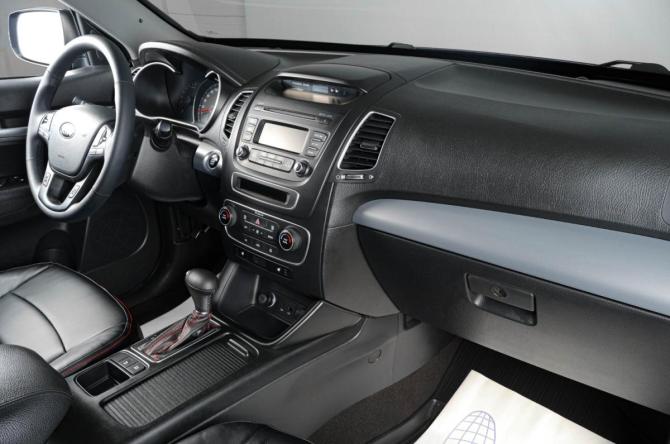 Kia Sorento II Рестайлинг с пробегом 2014 года, цена 1 749 000 рублей, 165516 км, внедорожник, Автокод Объявления