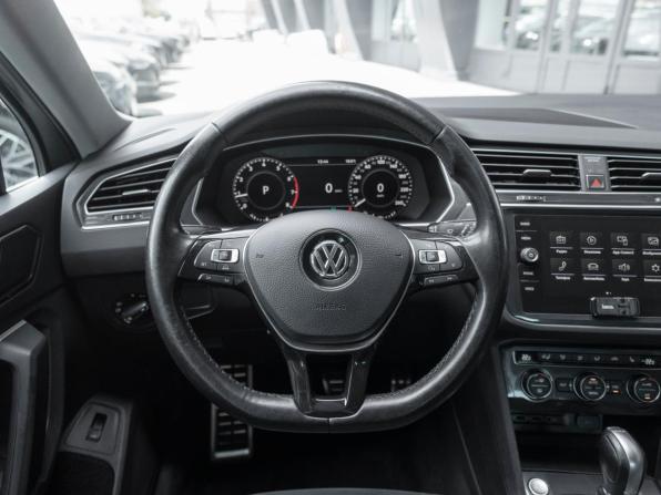 Volkswagen Tiguan II с пробегом 2018 года, цена 2 495 000 рублей, 161893 км, внедорожник, Автокод Объявления