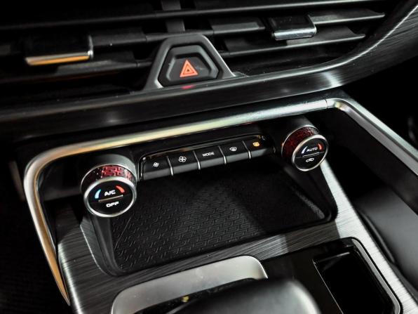 Geely Tugella I с пробегом 2022 года, цена 3 000 000 рублей, 44746 км, внедорожник, Автокод Объявления