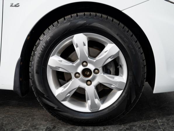 Hyundai Solaris I с пробегом 2014 года, цена 950 500 рублей, 98002 км, хэтчбек, Автокод Объявления