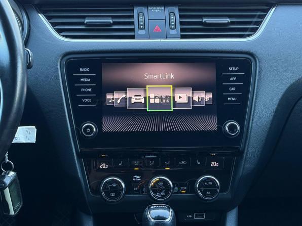 Skoda Octavia III (A7) Рестайлинг с пробегом 2018 года, цена 1 649 000 рублей, 134570 км, лифтбек, Автокод Объявления