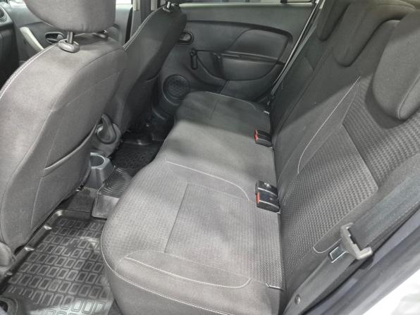 Renault Logan II Рестайлинг с пробегом 2022 года, цена 1 085 000 рублей, 100629 км, седан, Автокод Объявления