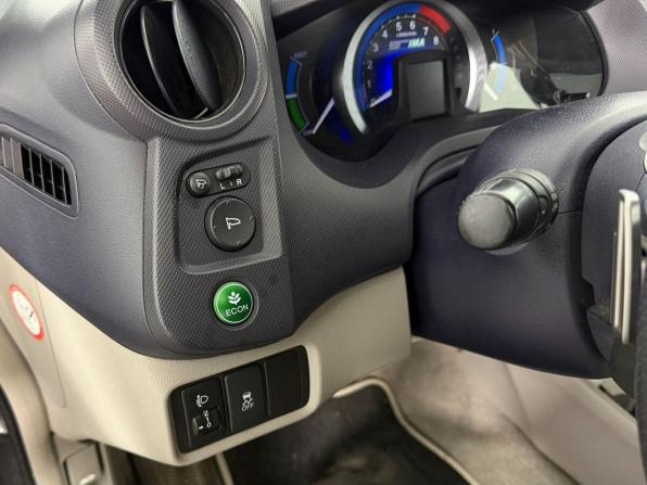 Honda Insight II с пробегом 2009 года, цена 690 000 рублей, 300000 км, хэтчбек, Автокод Объявления